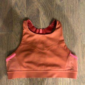 Brooks Sports Bra w/ Pocket